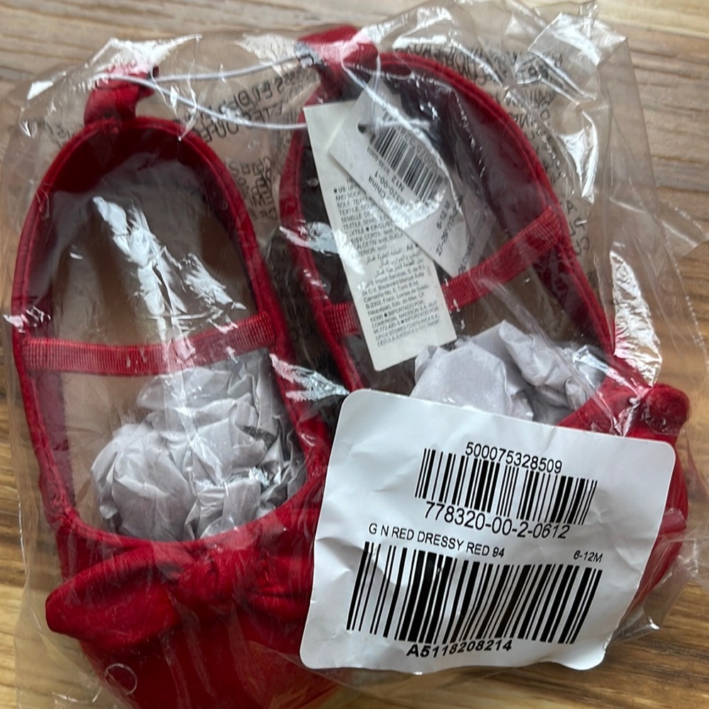 Red flat shoes baby girl infant 6-12 months new Mary Jane bows slippers